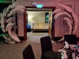 ostrich feather arch Leonardo London